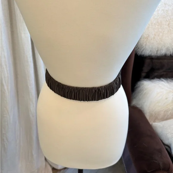 Burberry Olive-colored Bow Belt - Size Small with Elastic - Picture 6 of 14